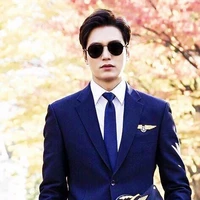 director Lee