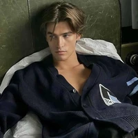 Alexander Petersb
