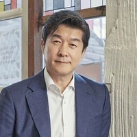 กร(พ่อนางเอก)