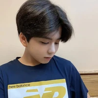คิง(นายเอก+ตอนเด็ก)