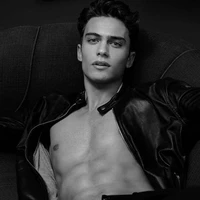 Logan Thompson (ML