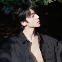 คราม//พระเอก