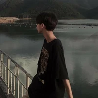 ไนท์(เพื่อนพระเอก)
