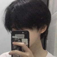 ซีม่อน{พระเอก}