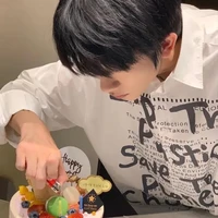 บาส☺(รองประธาน​นักเรียน​+,เพื่อนนายเอก)​