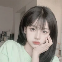พลอย