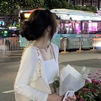 แพท.(พี่สาวพระเอก)