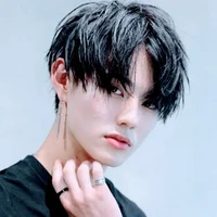 หลงเย่<พ่หนุ่มขายตัว
