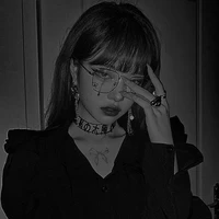 เมย์(นางเอก+สายสืบหญิง)