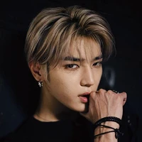 LEE TAEYONG