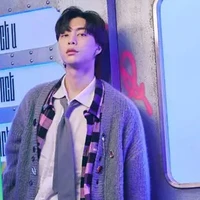 Jung Johnny ( anak ke 4 )