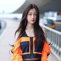 นินา(มือขวา น.อ)