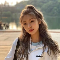 Hwang Yeji (Itzy)