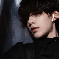 ทิว😈🔥(พระเอก)