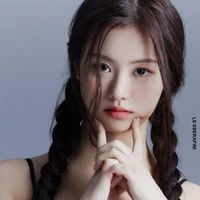 วิว(แม่นอ+พอ+มิ้น)