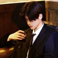 บาส(เพื่อนธีร์)💗