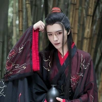 ไป๋เยว่(พระเอก)