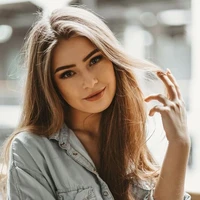 Martina Smith (ex amiga de Bihter 18 .ª)