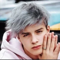 Bruce kingsley (M. A. de K. 19 años)