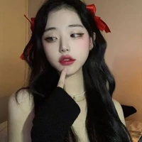 โมเม(เเม่นางเอก)
