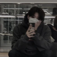 คิวว(เพื่อนพระเอก)