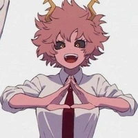 Mina Ashido (B)
