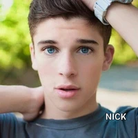 NICK DRAGÓN(DIOS REY DE MERCURIO)