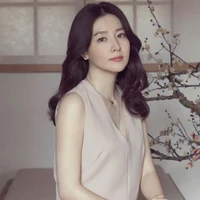 จันทร์​:แม่นางเอก