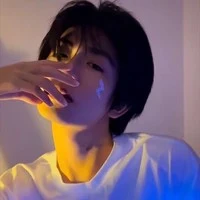 ทิศใต้:เจ้านายชาร์ค