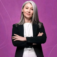 Ibu Lidia.(Guru biologi)