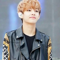 Ethan Evans  (Taehyung 18yr old)
