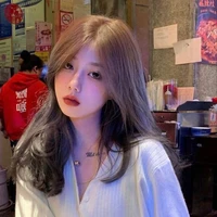 นิตา (เพื่อนนางเอง+พระเอก)