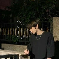 แชมเปญ:🥂