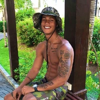 Grego ( Rafael )