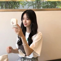 อาย(นางเอก)