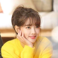 Vania Anya Mahendra