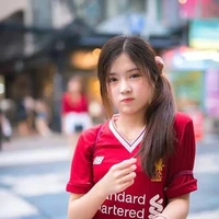 ขวัญ(หัวหน้าห้อง)