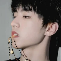 นิว(เพื่อนนายเอก)