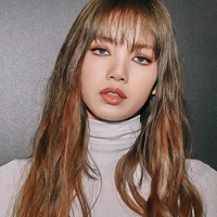 Maggie Ivander ( Mommy )