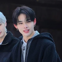 เจ ( เพื่อนนายเอก )