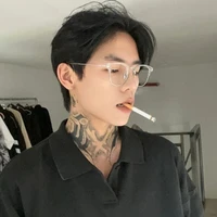 ไอเเทน:พ่อน.อ