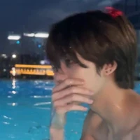 ไบรท์|นายเอก