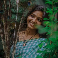 Savitri devi (fl mom)