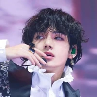 Kim taeyhung- V