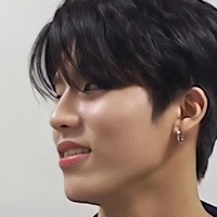 ไออุ่น(นายเอก)