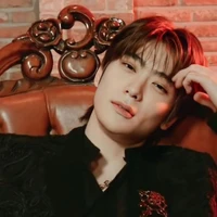 อคิราห์(พระเอก)