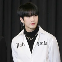 บิว/นายรอง