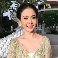ธรณี