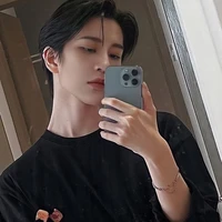 อเล็กซ์(พระเอก)​