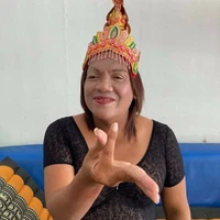 แจ๋ว(แม่บ้าน)​